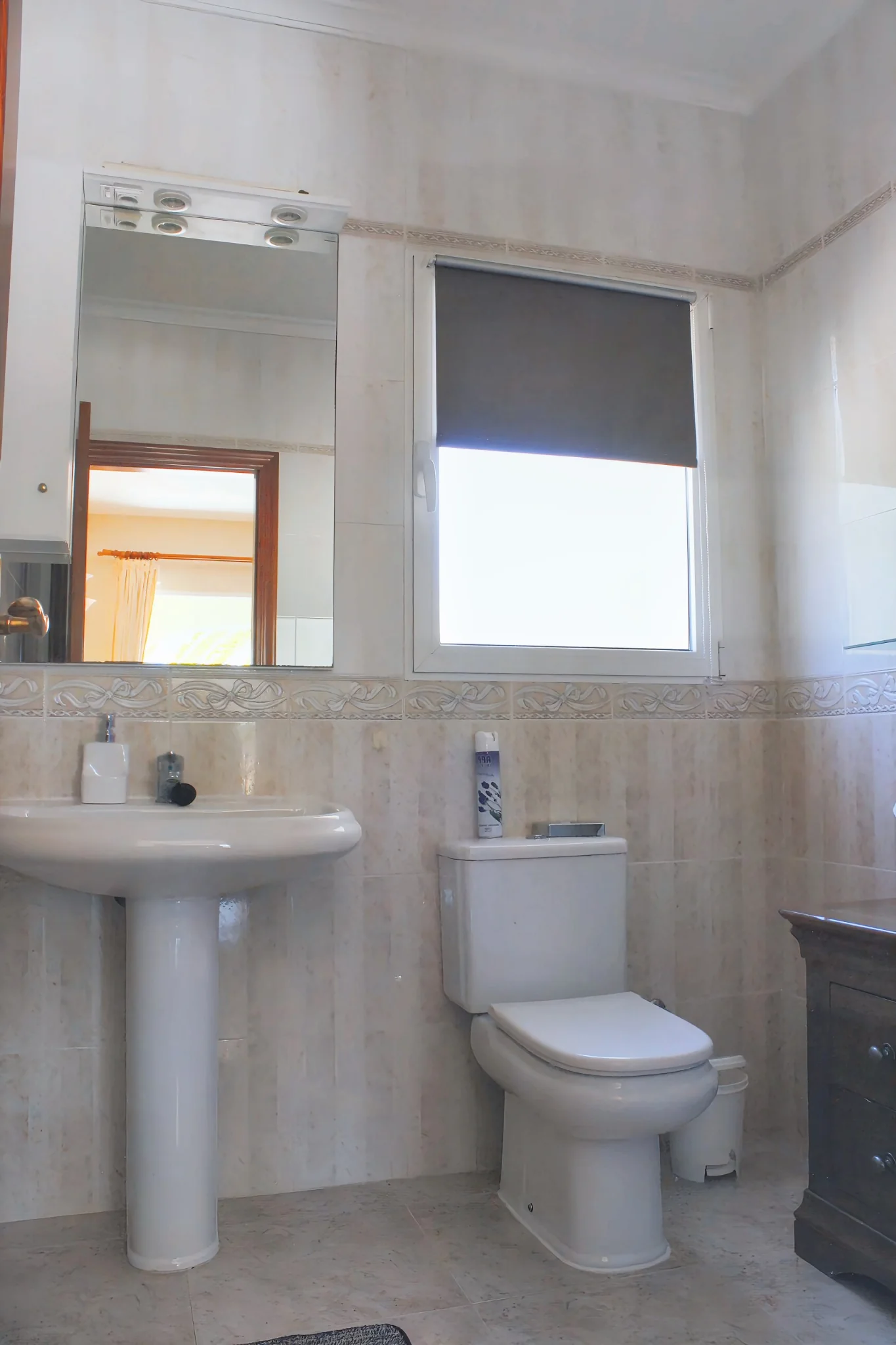 Baño privado y detalles prácticos