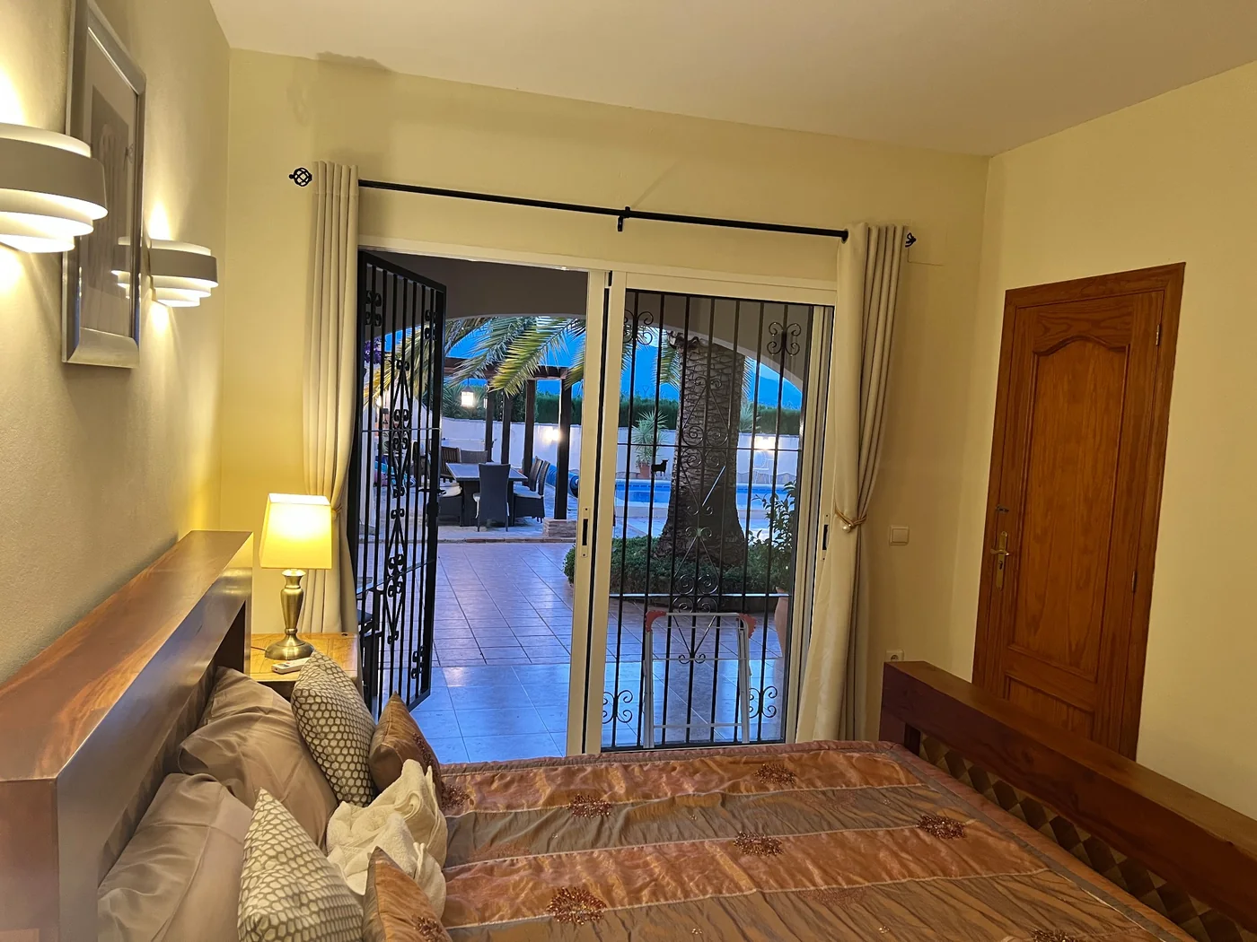 2 habitaciones con camas individuales